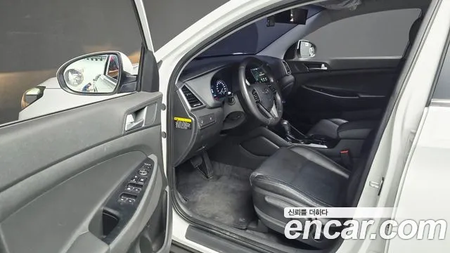 Hyundai Tucson 2016 thumb 10