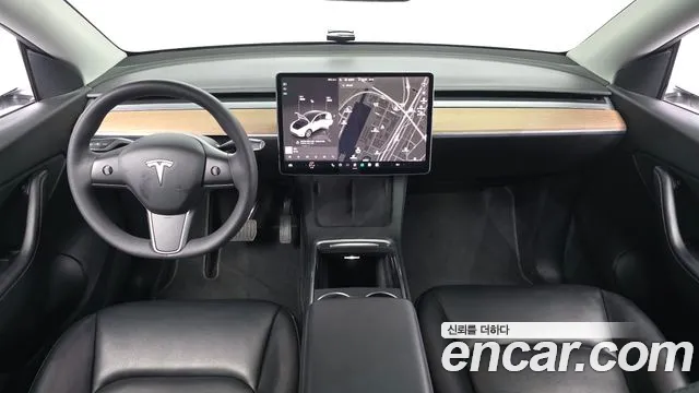 Tesla Model Y 2022 thumb 6