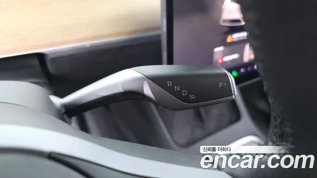 Tesla Model Y 2022 thumb 8