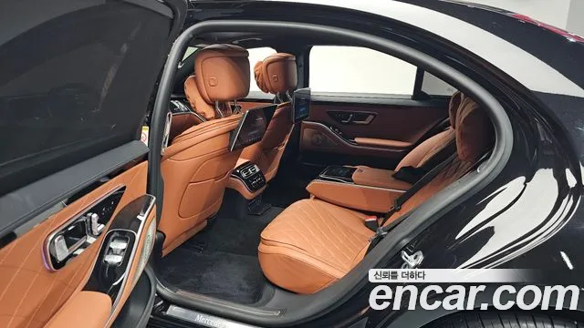 Mercedes-Benz S-Класс 2023 thumb 11