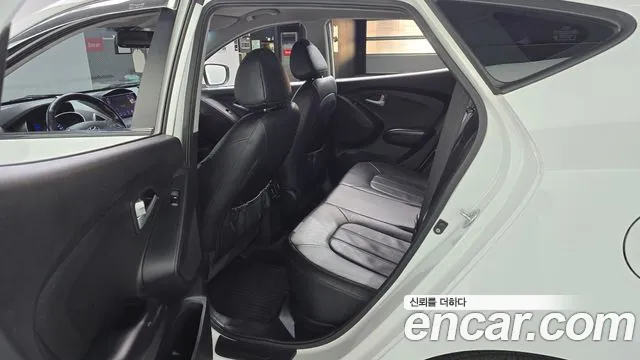 Hyundai Tucson 2013 thumb 11
