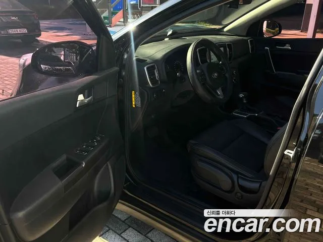 Kia Sportage 2016 thumb 9