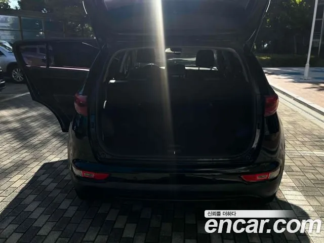 Kia Sportage 2016 thumb 11