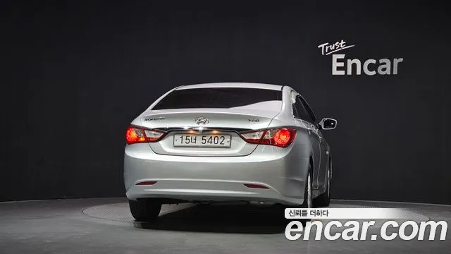 Hyundai Sonata 2010 thumb 4