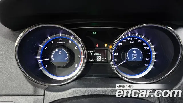 Hyundai Sonata 2010 thumb 8