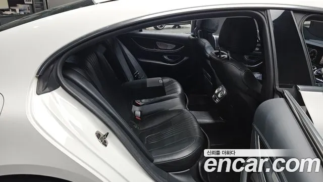 Mercedes-Benz CLS-Class 2019 thumb 11
