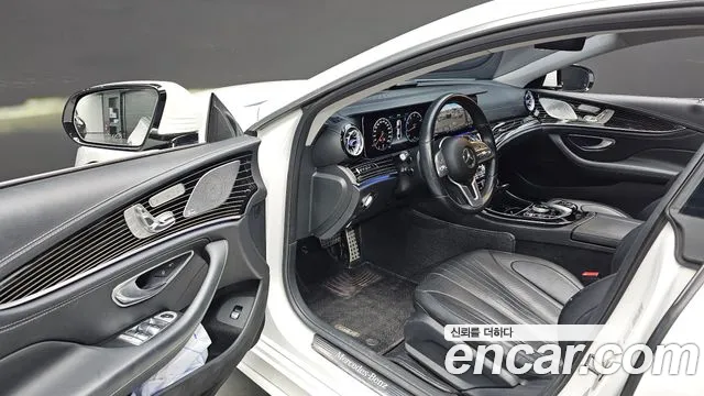 Mercedes-Benz CLS-Class 2019 thumb 12