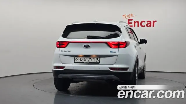 Kia Sportage 2017 thumb 3