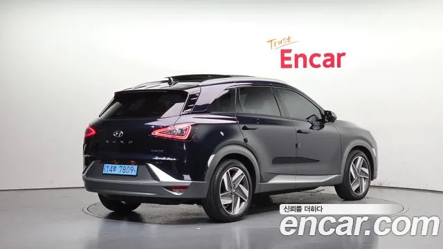 Hyundai Nexo 2023 thumb 2