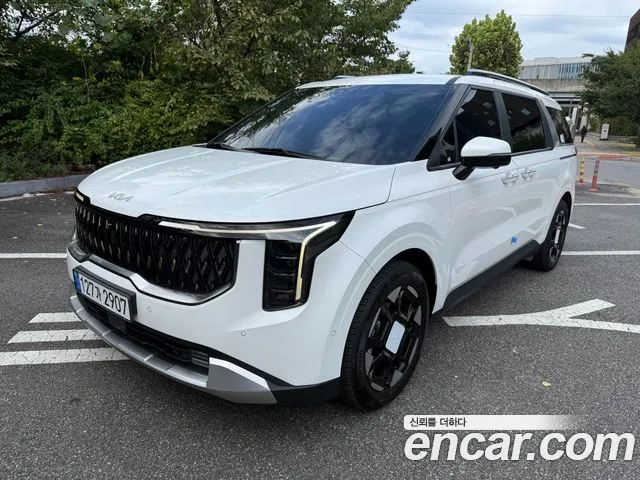 Kia Carnival 2024 thumb 12