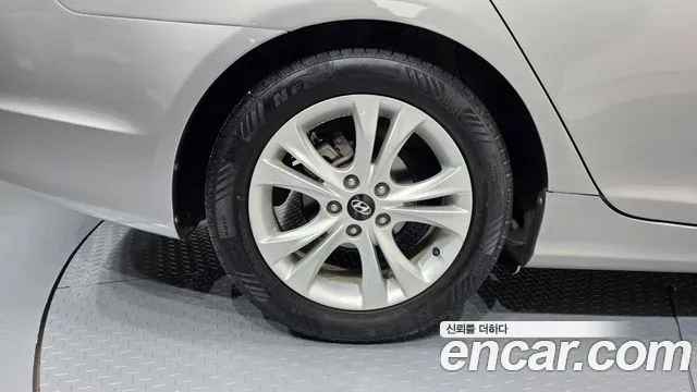 Hyundai Sonata 2010 thumb 5