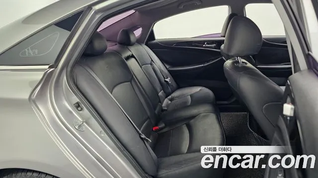 Hyundai Sonata 2010 thumb 12