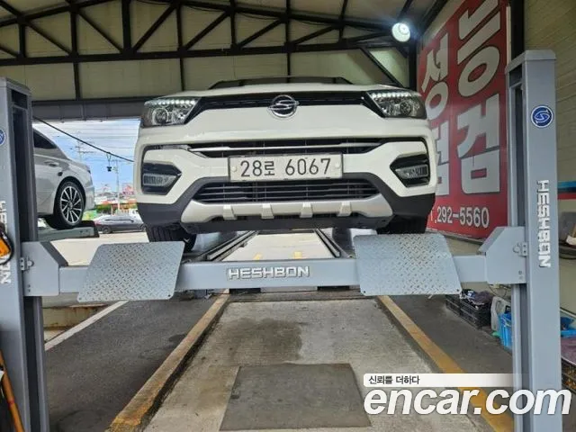 KG_Mobility_Ssangyong TIBOLI 2017 thumb 4