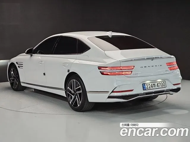 Genesis G80 2025 thumb 2