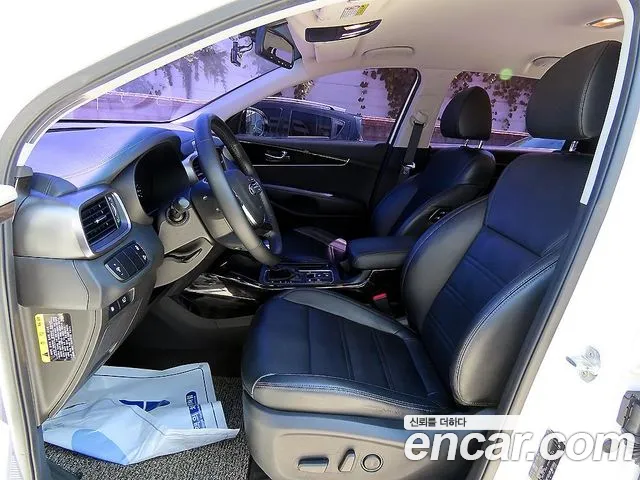 Kia Sorento 2018 thumb 5