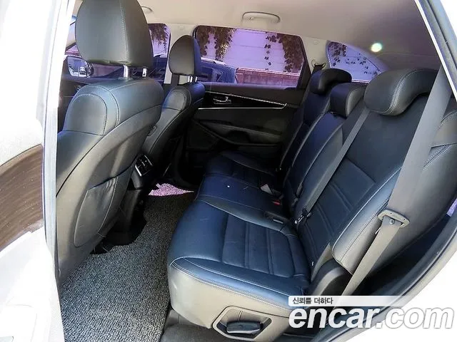 Kia Sorento 2018 thumb 6