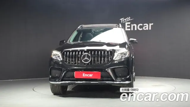 Mercedes-Benz GLS 2017 thumb 2