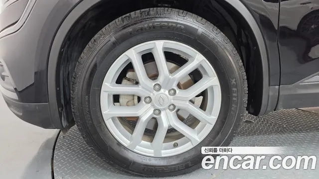Renault-KoreaSamsung Koleos 2017 thumb 5