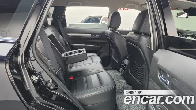 Renault-KoreaSamsung Koleos 2017 thumb 11