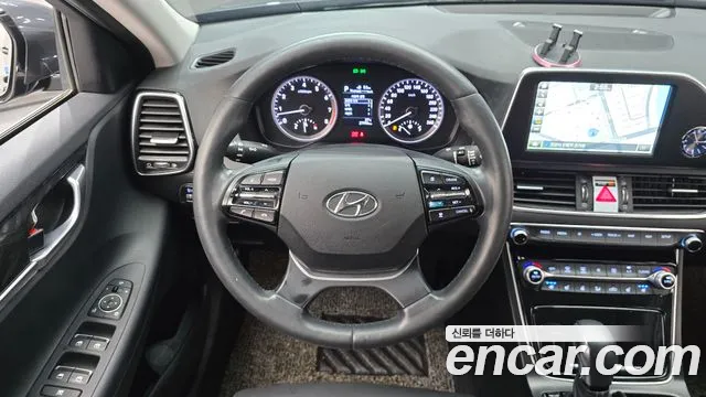 Hyundai Grandeur 2018 thumb 11