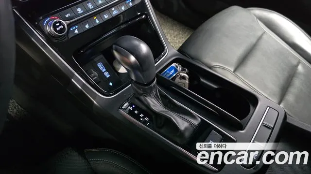 Hyundai Grandeur 2017 thumb 8