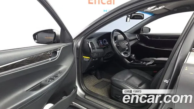 Hyundai Grandeur 2017 thumb 9