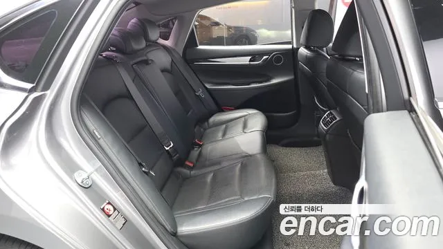Hyundai Grandeur 2017 thumb 11