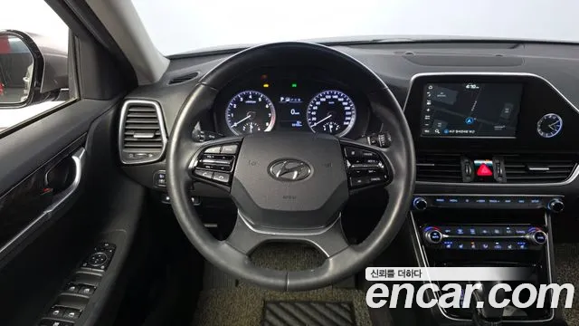 Hyundai Grandeur 2017 thumb 12