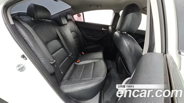 Kia K3 2017 thumb 11