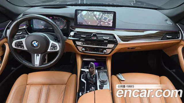 BMW 5-Series 2020 thumb 7
