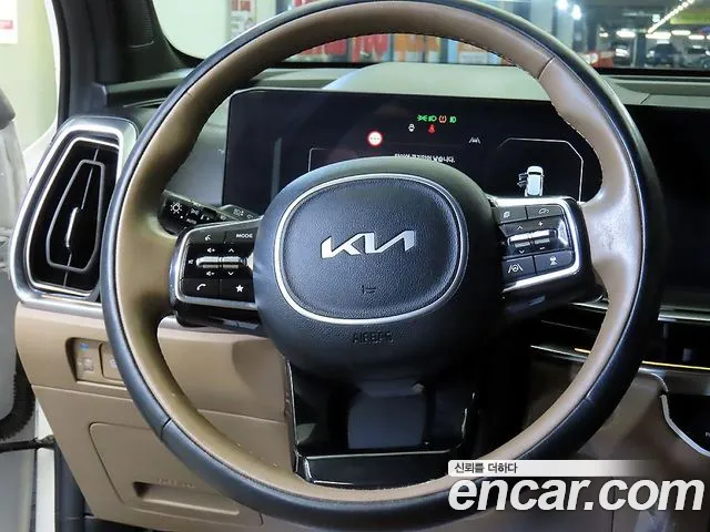 Kia Sorento 2025 thumb 8