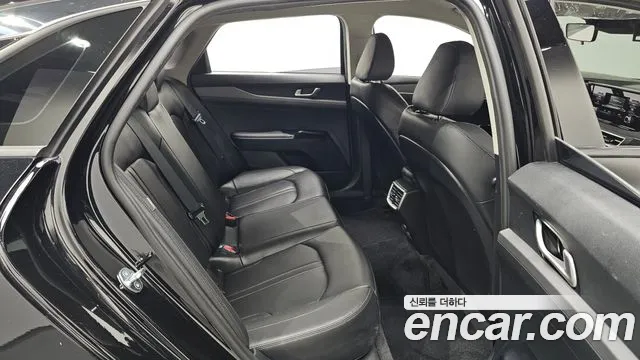 Kia K5 2022 thumb 11