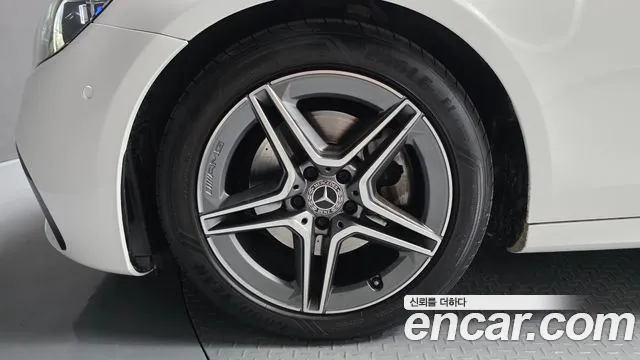 Mercedes-Benz E-Класс 2022 thumb 5