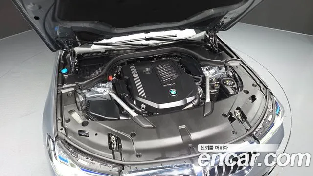 BMW Gran Turismo 2023 thumb 5