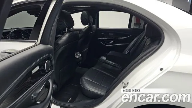 Mercedes-Benz E-Класс 2021 thumb 10
