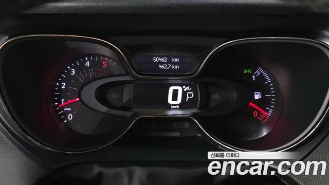 Renault-KoreaSamsung Captur 2018 thumb 8