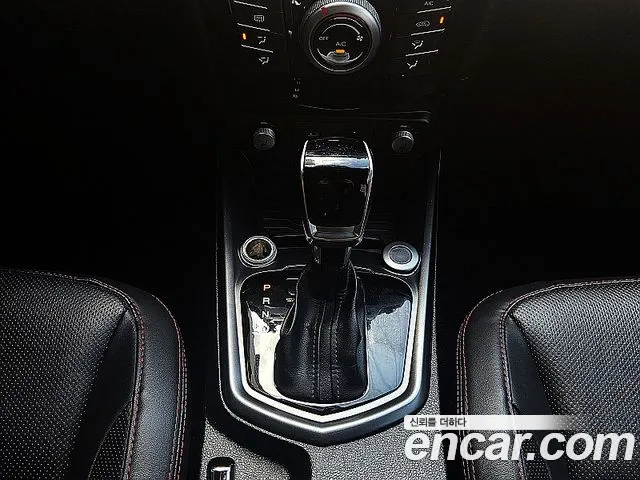 KG_Mobility_Ssangyong TIBOLI 2018 thumb 10