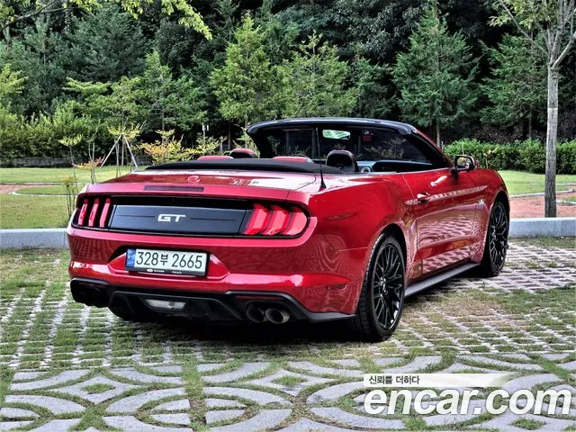 Ford Mustang Mach-E 2023 thumb 2