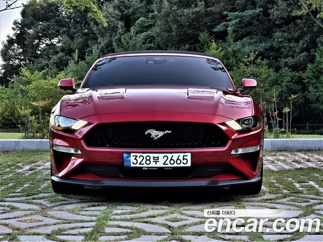 Ford Mustang Mach-E 2023 thumb 3