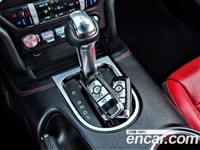 Ford Mustang Mach-E 2023 thumb 9