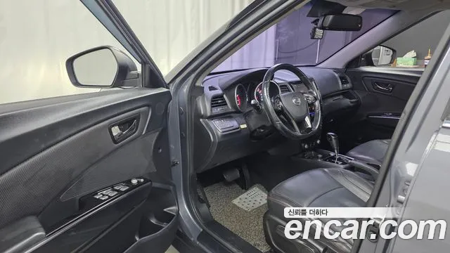 KG_Mobility_Ssangyong TIBOLI 2016 thumb 10