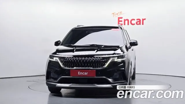 Kia Carnival 2023 thumb 2