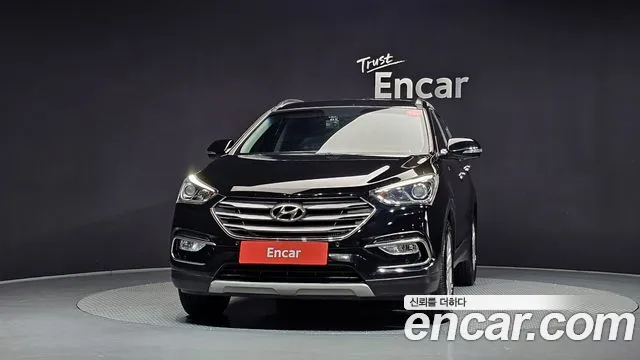 Hyundai Santa Fe 2018 thumb 3
