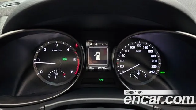 Hyundai Santa Fe 2018 thumb 8