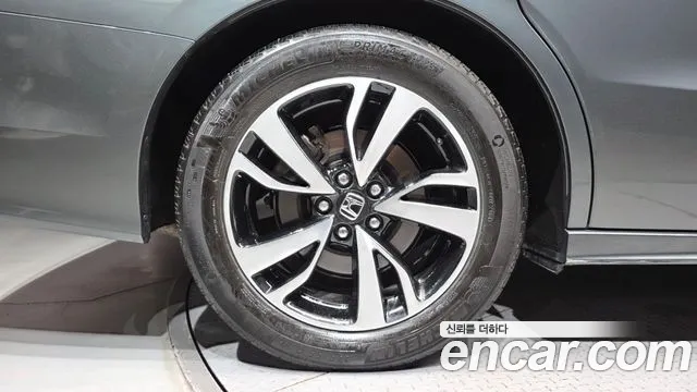 Honda Odyssey 2018 thumb 5