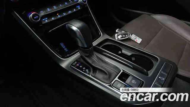Hyundai Grandeur 2017 thumb 9