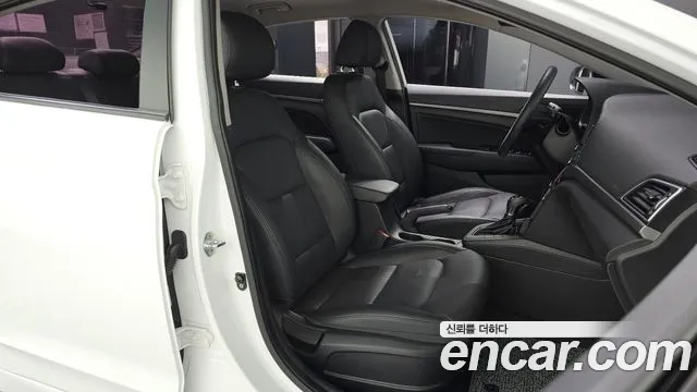 Hyundai Avante 2018 thumb 11