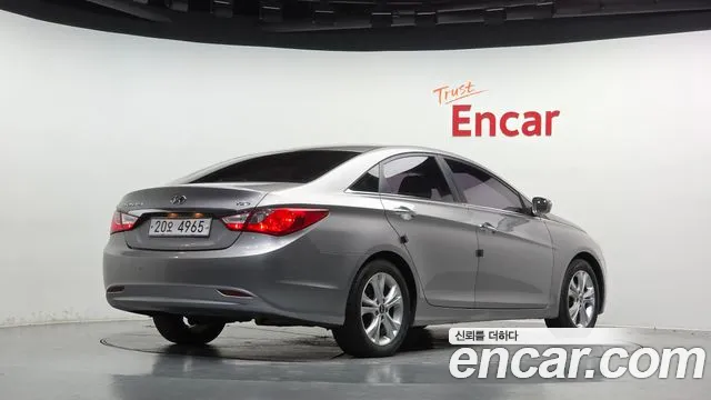 Hyundai Sonata 2011 thumb 2