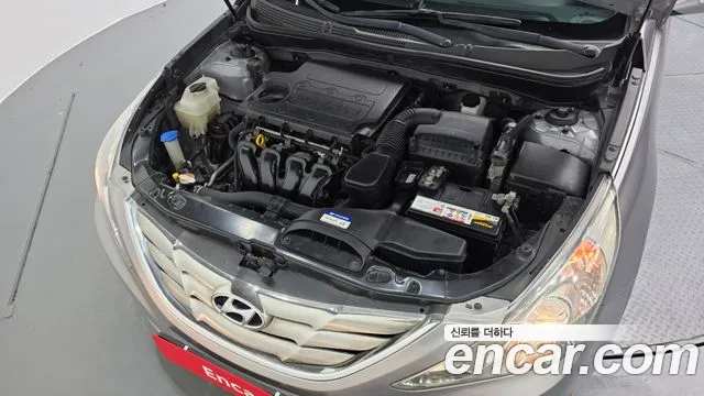 Hyundai Sonata 2011 thumb 6