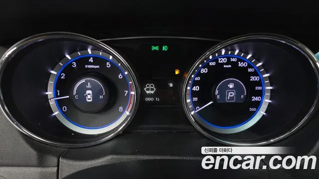 Hyundai Sonata 2011 thumb 8